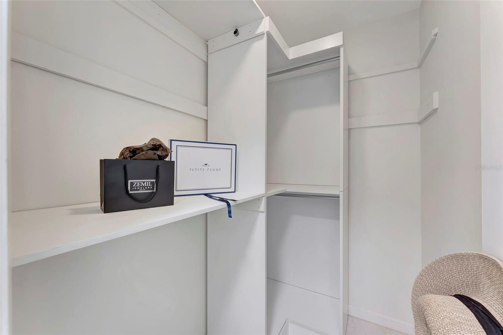 BENT TREE VILLAGE - Residential