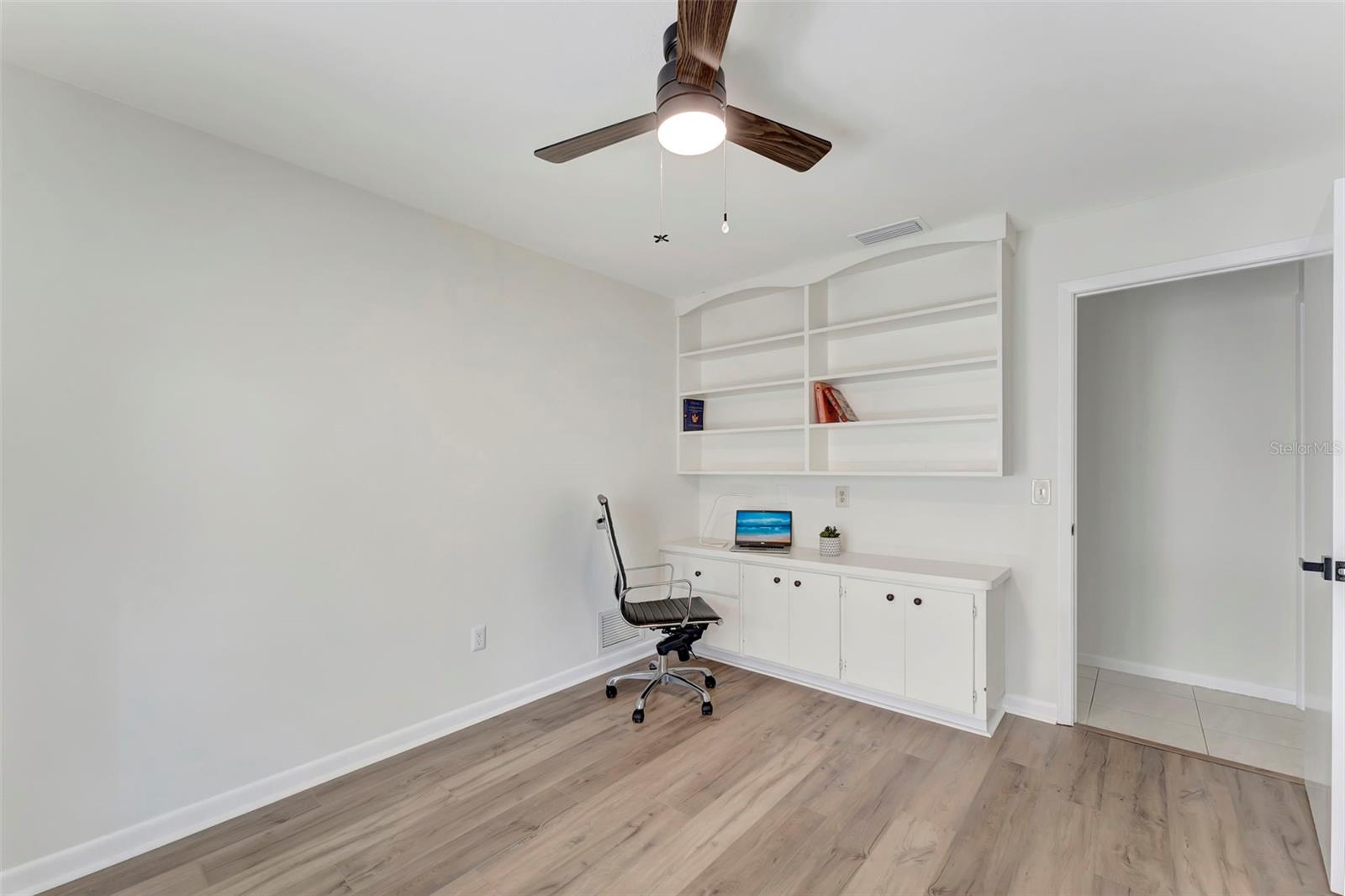 BENT TREE VILLAGE - Residential