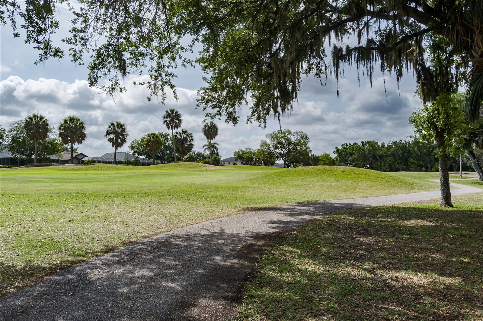 IMPERIAL LAKES ESTATES UNIT III - Residential