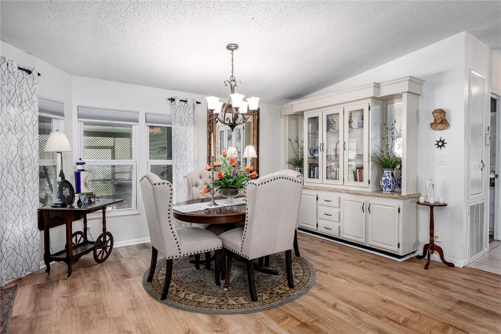 IMPERIAL LAKES ESTATES UNIT III - Residential