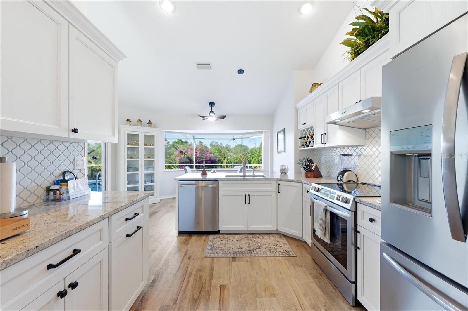 ROTONDA WEST BROADMOOR - Residential