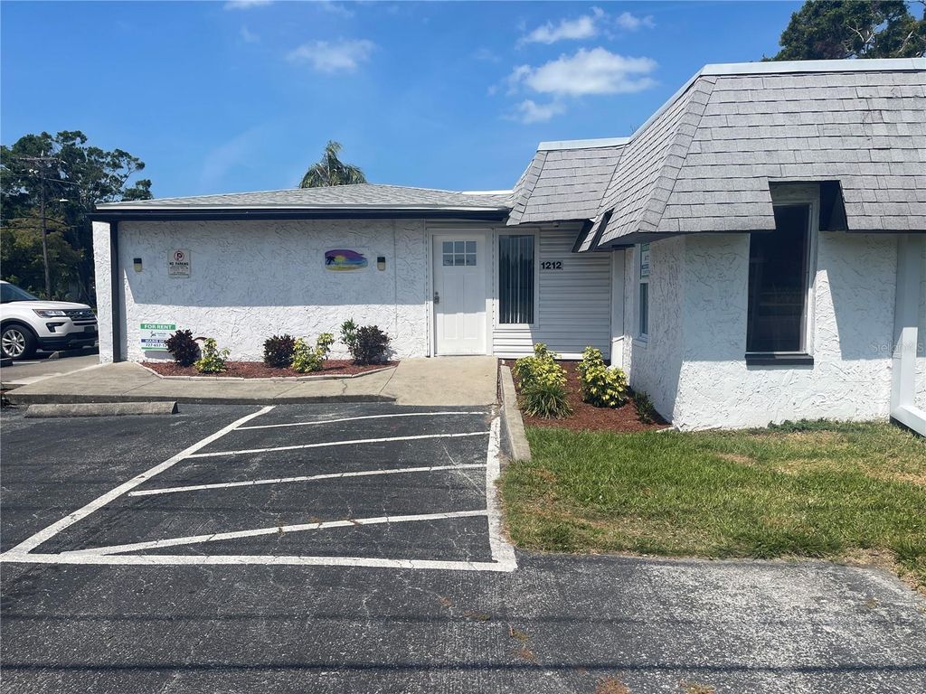 Photo of 1212 S Highland Avenue #5, Clearwater, FL 33756 (MLS # TB8401927)