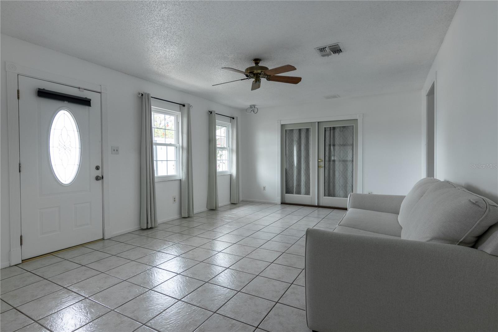 809 FLORIDA PARKWAY