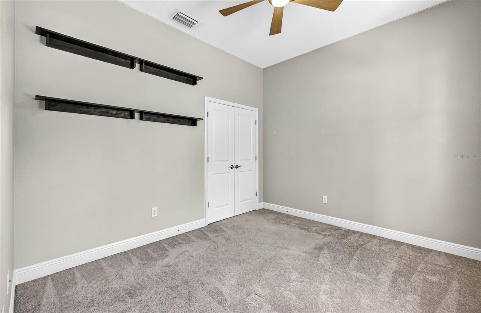 LAKE THOMAS POINTE - Residential