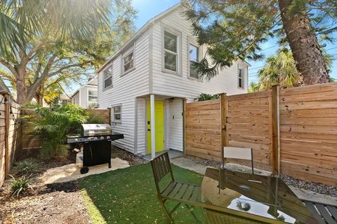 Photo of 3320 18th Street N, St Petersburg, FL 33713 (MLS # TB8405558)