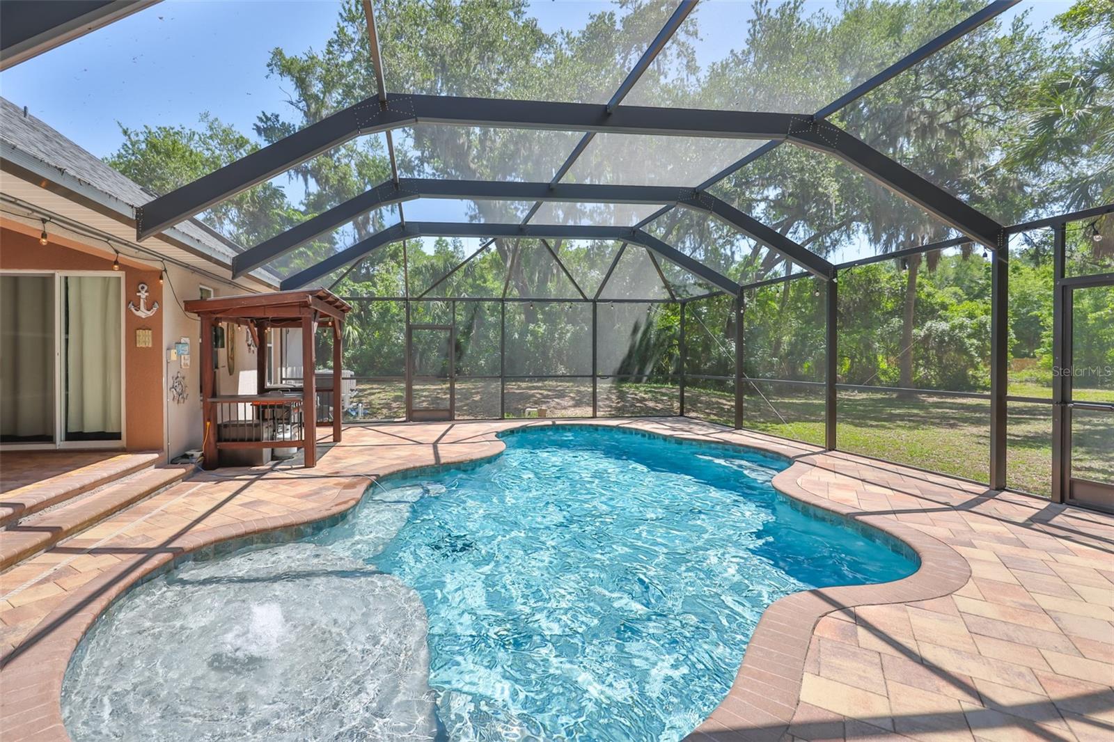 SUNDANCE UNIT 4 - Residential