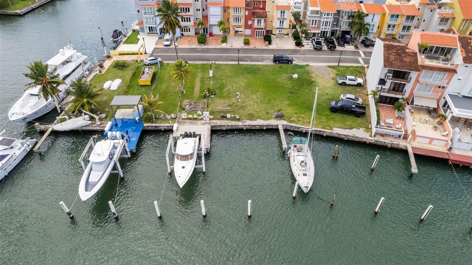 PALMAS DEL MAR - Land