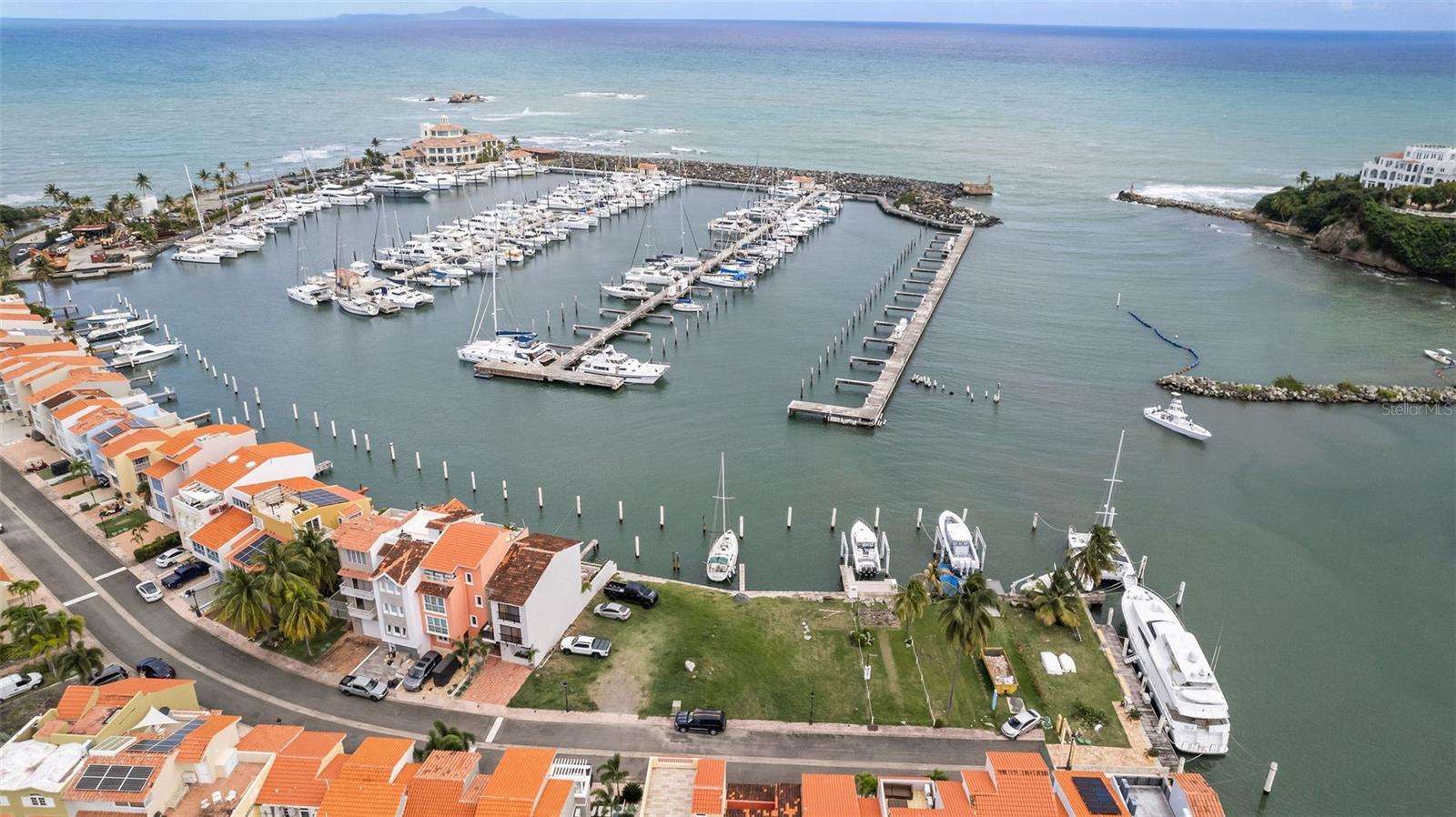 PALMAS DEL MAR - Land