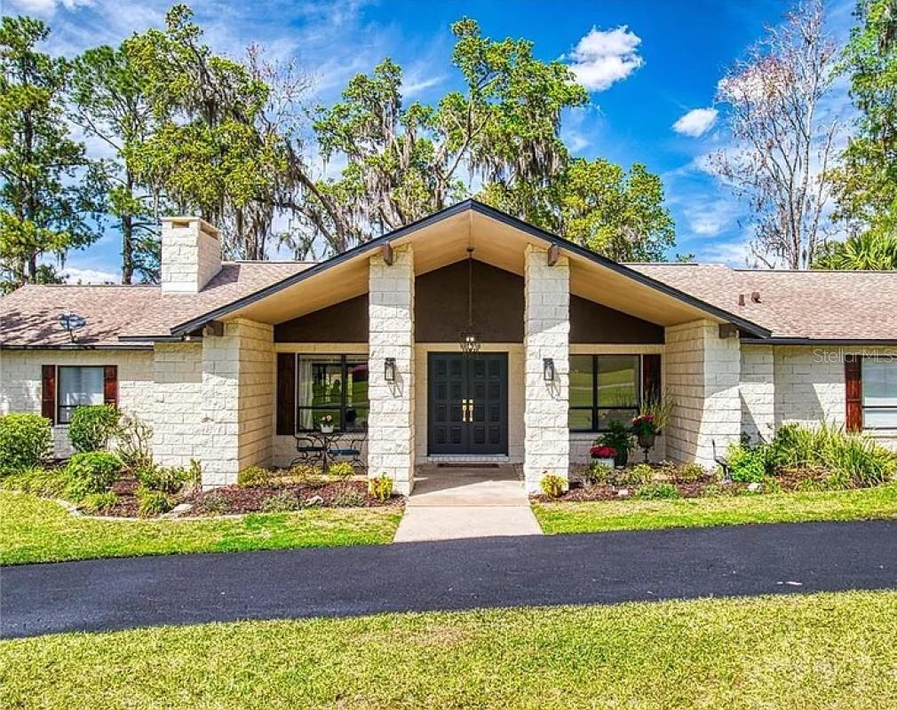 GOLDEN HILLS TURF & COUNTRY CLUB - Residential