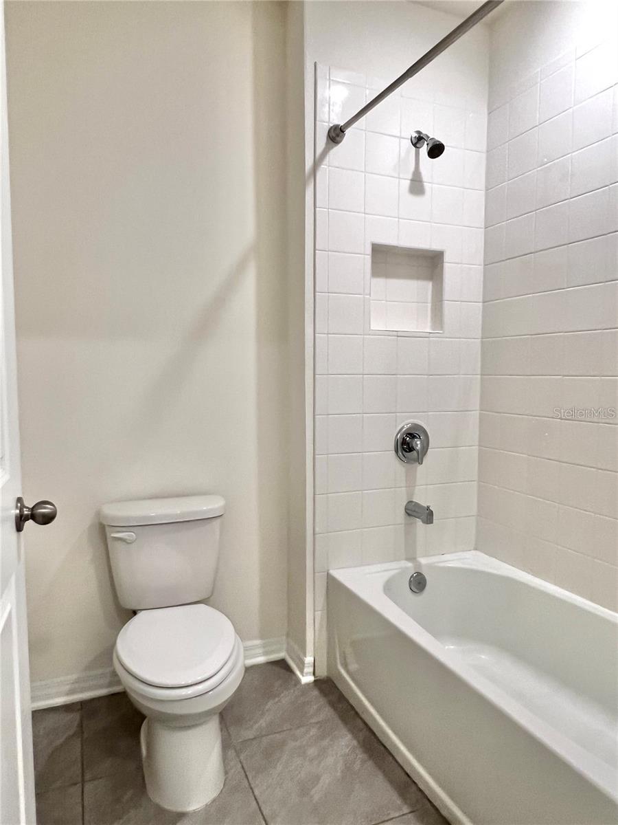 SOLERA AT LAKEWOOD RANCH PH II - Residential Lease