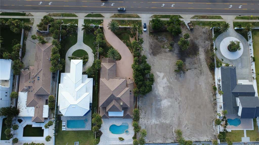 Photo of 1420 Gulf Boulevard, Belleair Shore, FL 33786 (MLS # TB8502617)