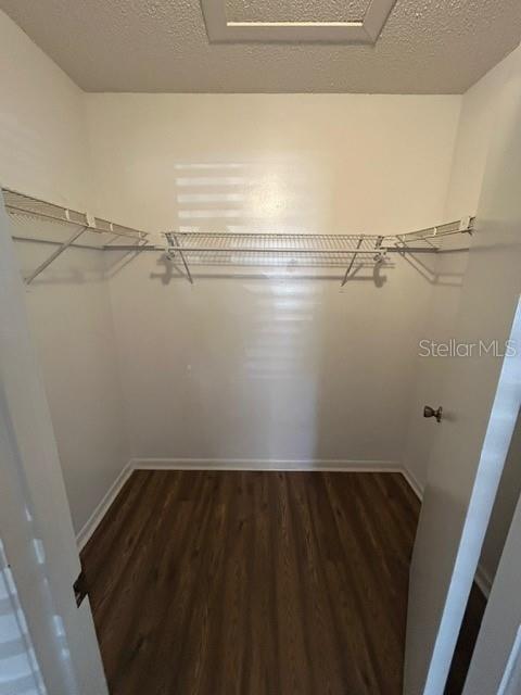 LONGWOOD PARK - Residential Lease