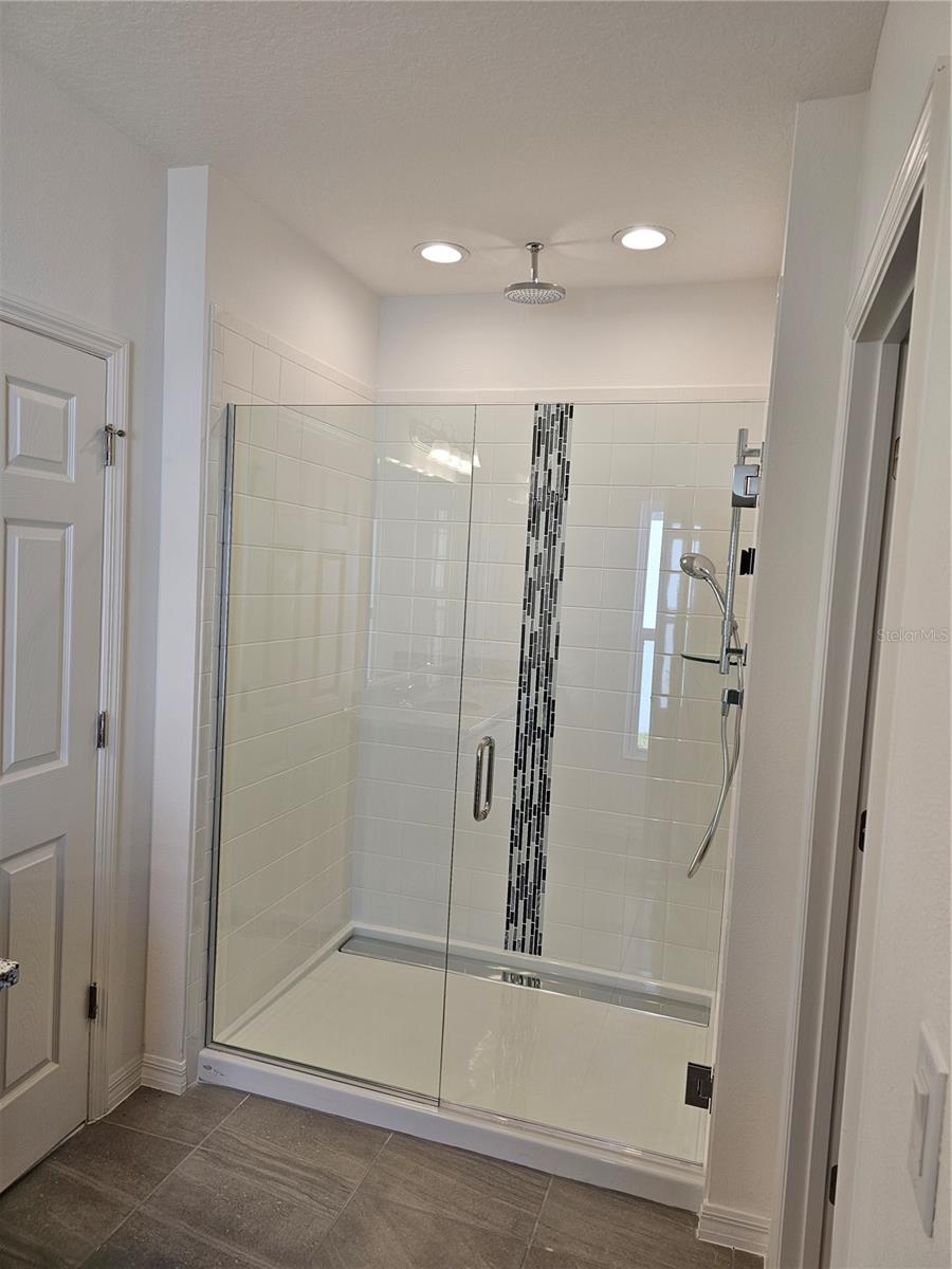 LAKE LINCOLN - Residential