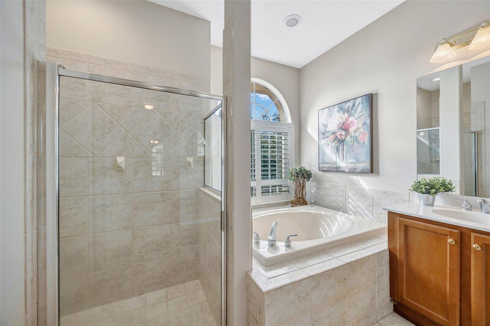 RIVER HILLS COUNTRY CLUB PARCE - Residential