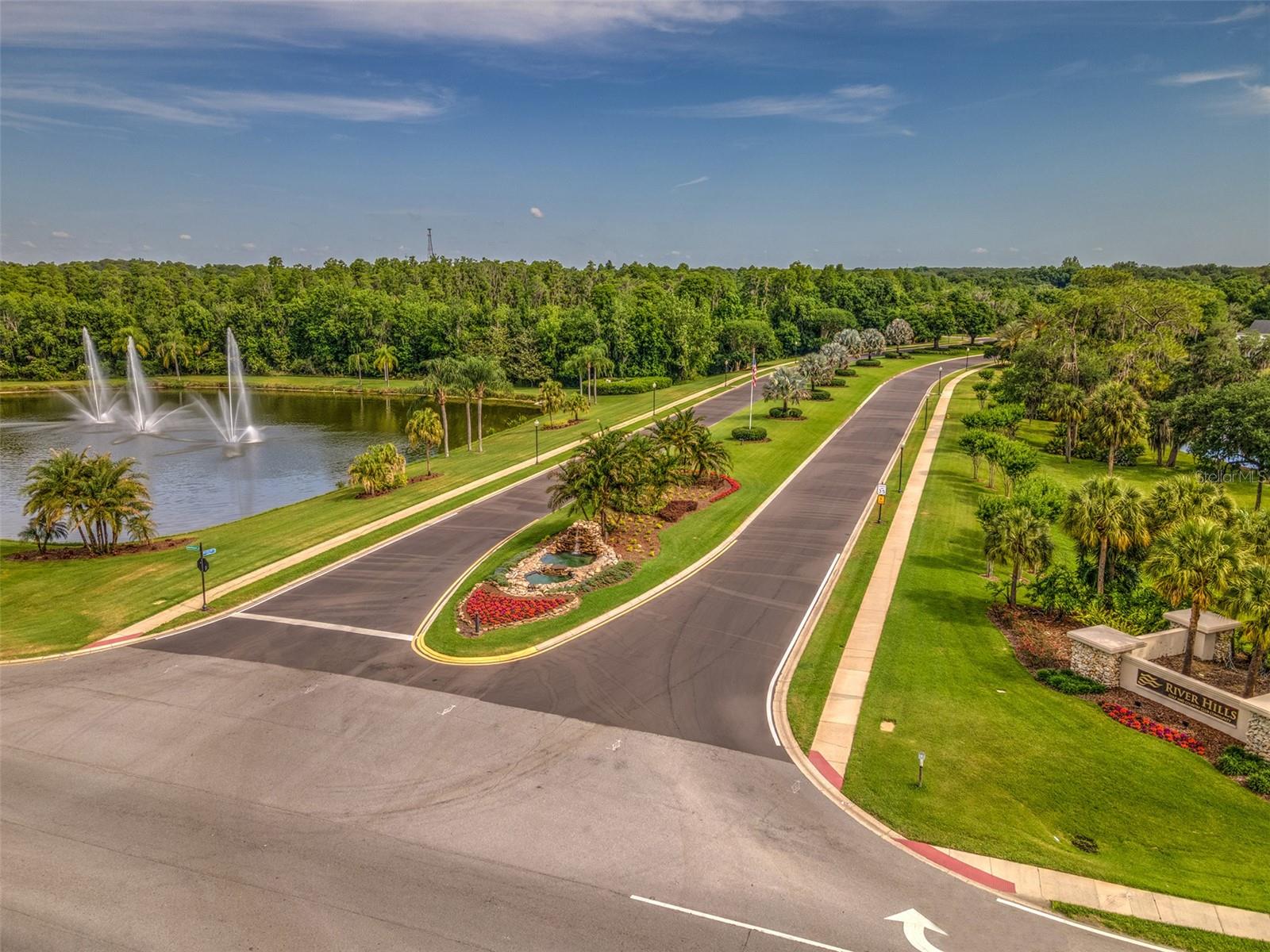 RIVER HILLS COUNTRY CLUB PARCE - Residential