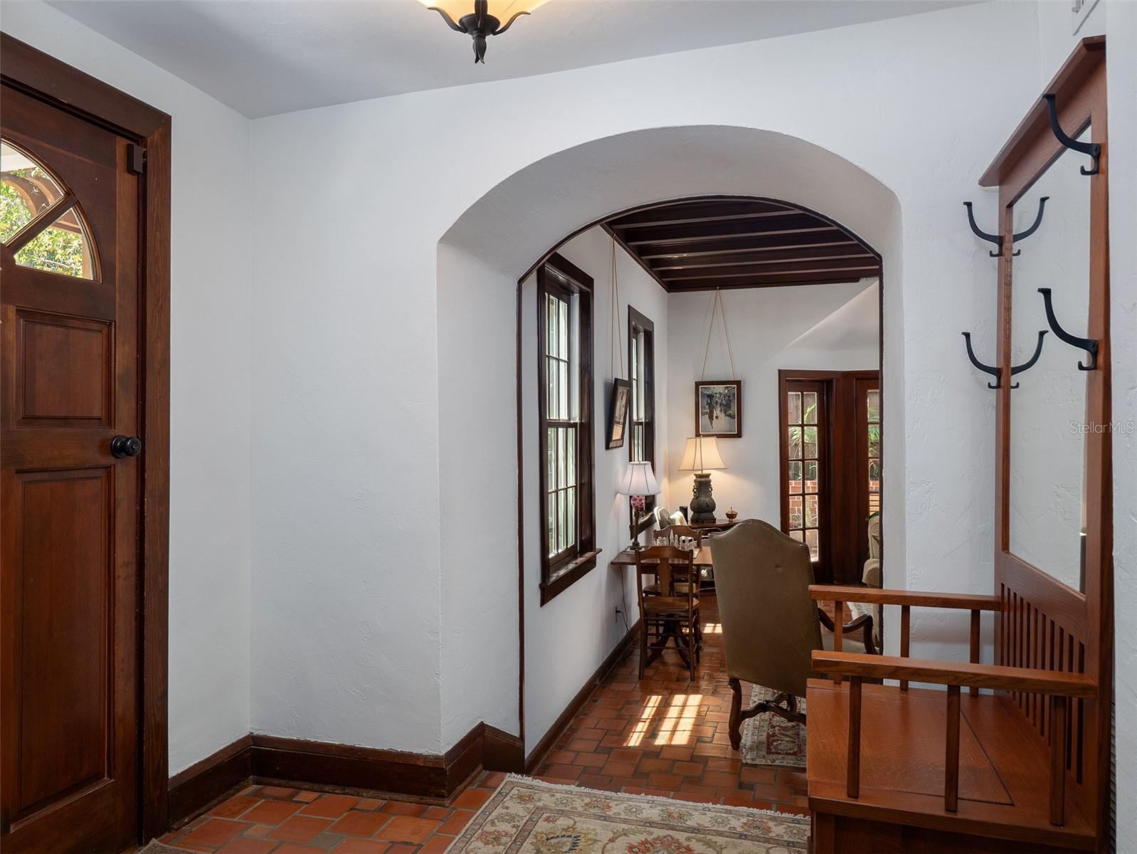 STRINGFELLOW/BROOME - Residential