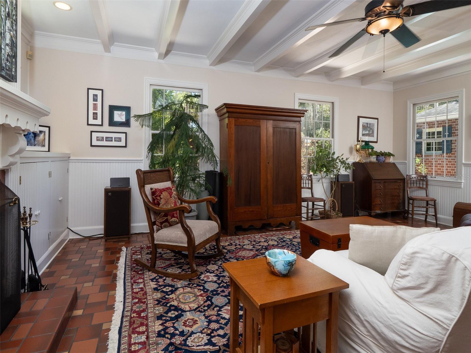 STRINGFELLOW/BROOME - Residential