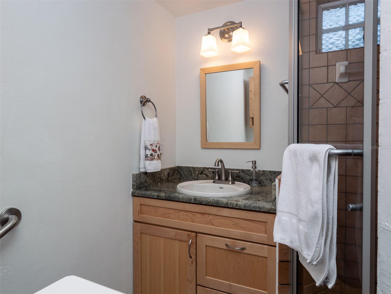 STRINGFELLOW/BROOME - Residential