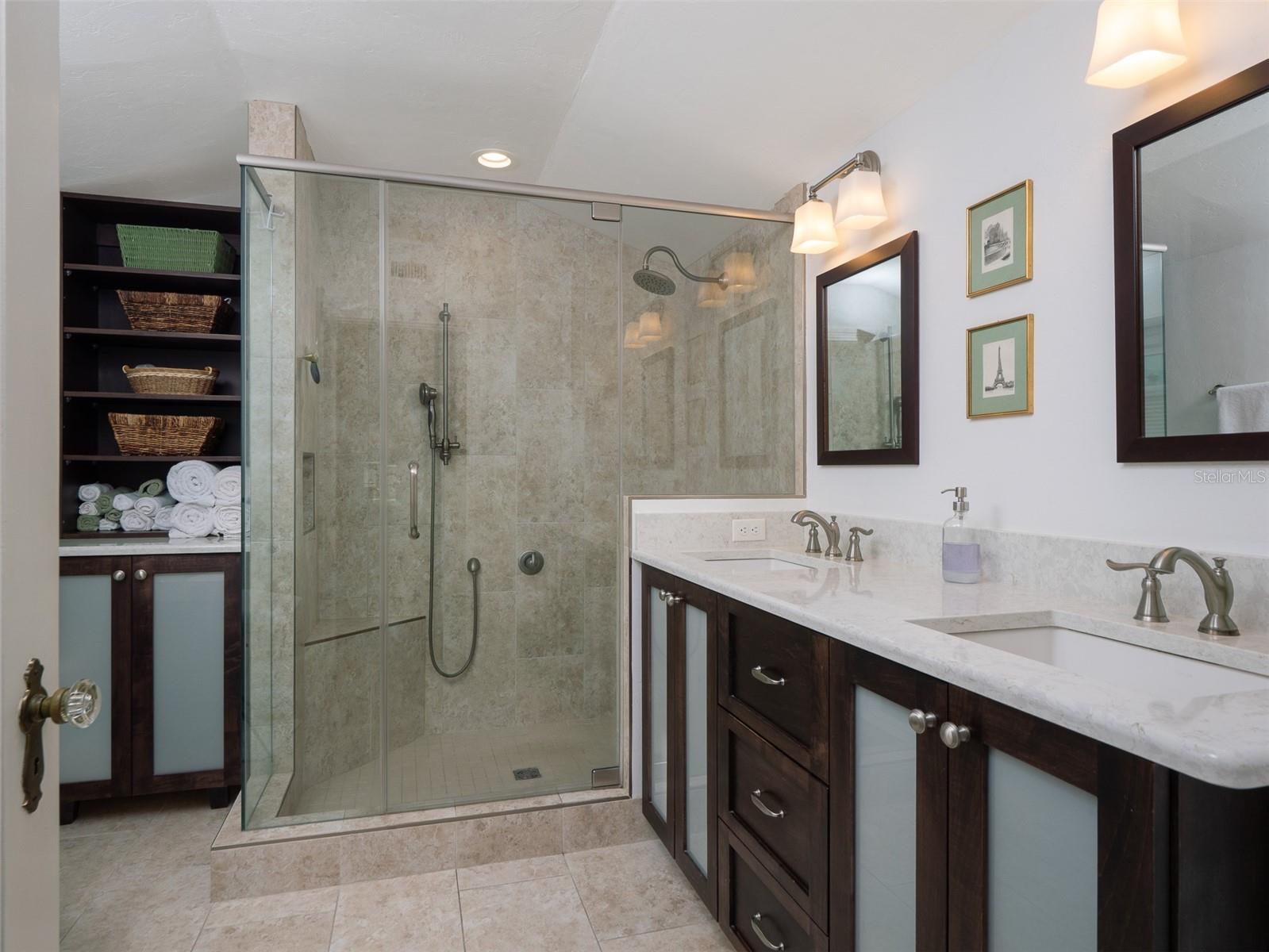 STRINGFELLOW/BROOME - Residential