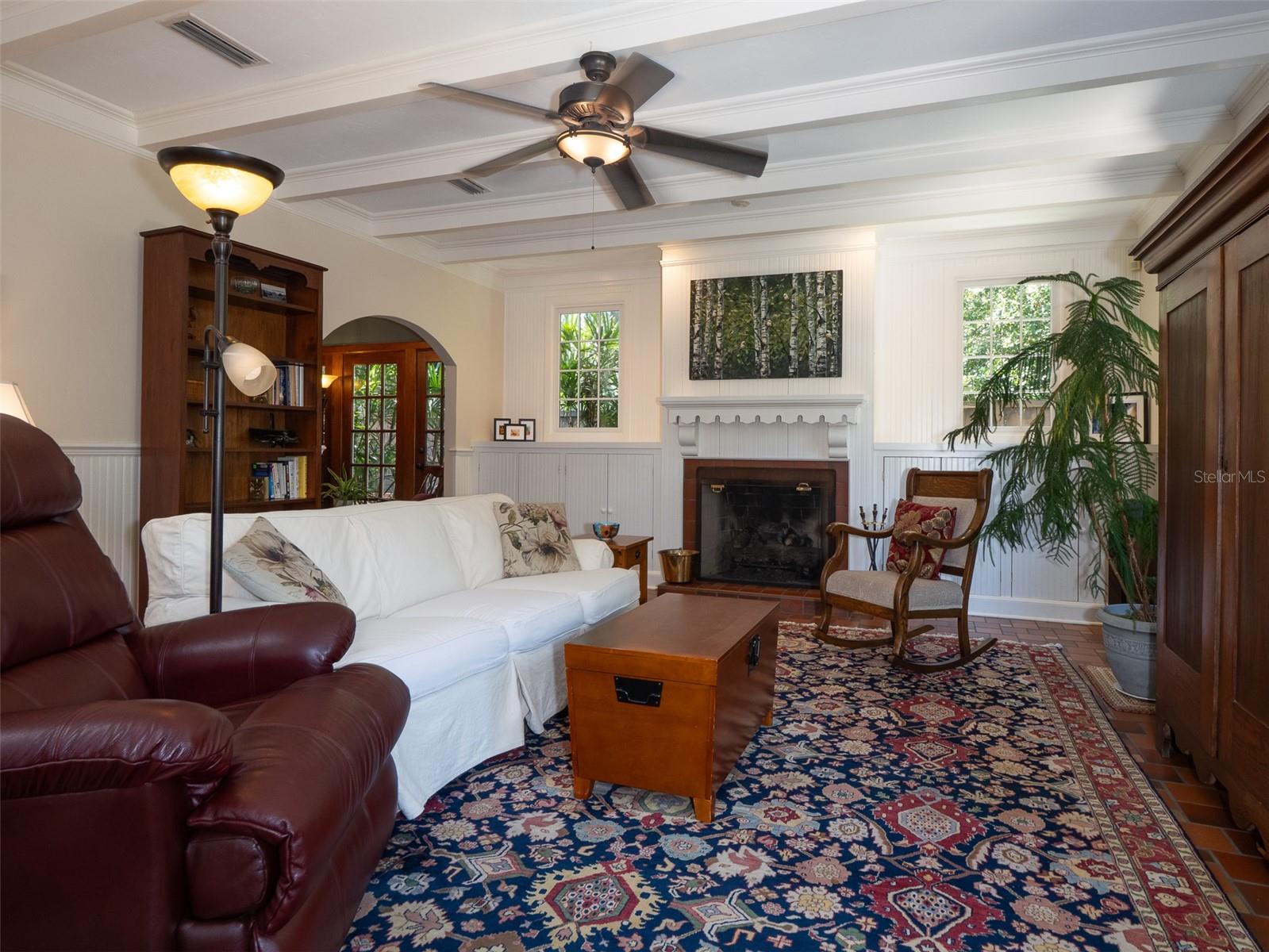 STRINGFELLOW/BROOME - Residential