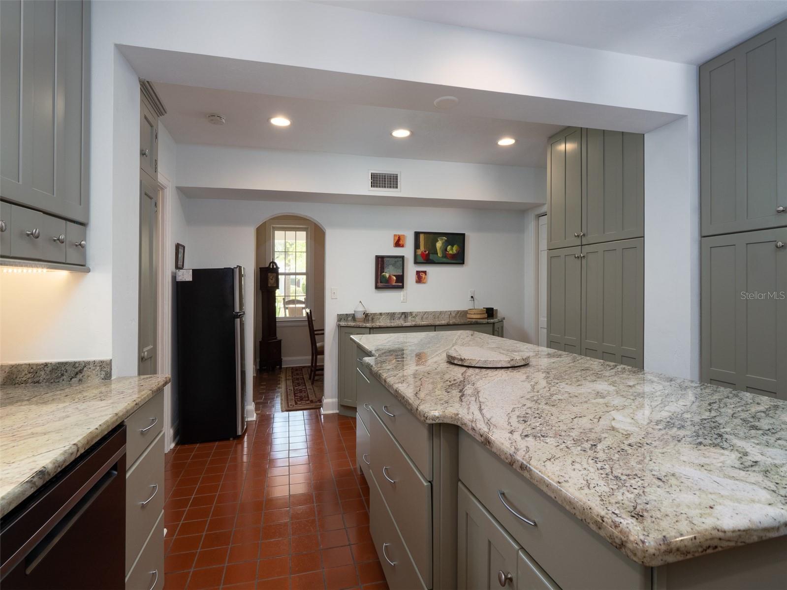 STRINGFELLOW/BROOME - Residential