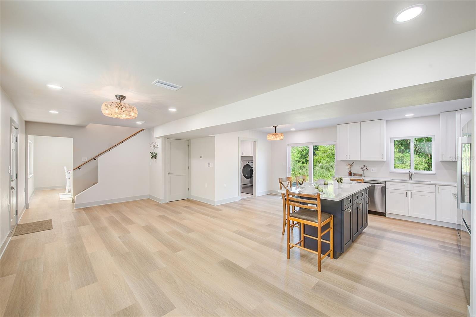 362 GATEWOOD DRIVE