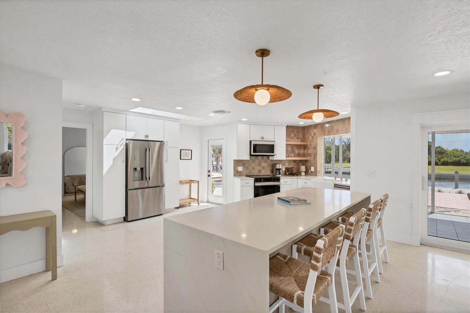 1915 PENNSYLVANIA AVENUE, ENGLEWOOD, FL, 34224 4 1915 PENNSYLVANIA AVENUE