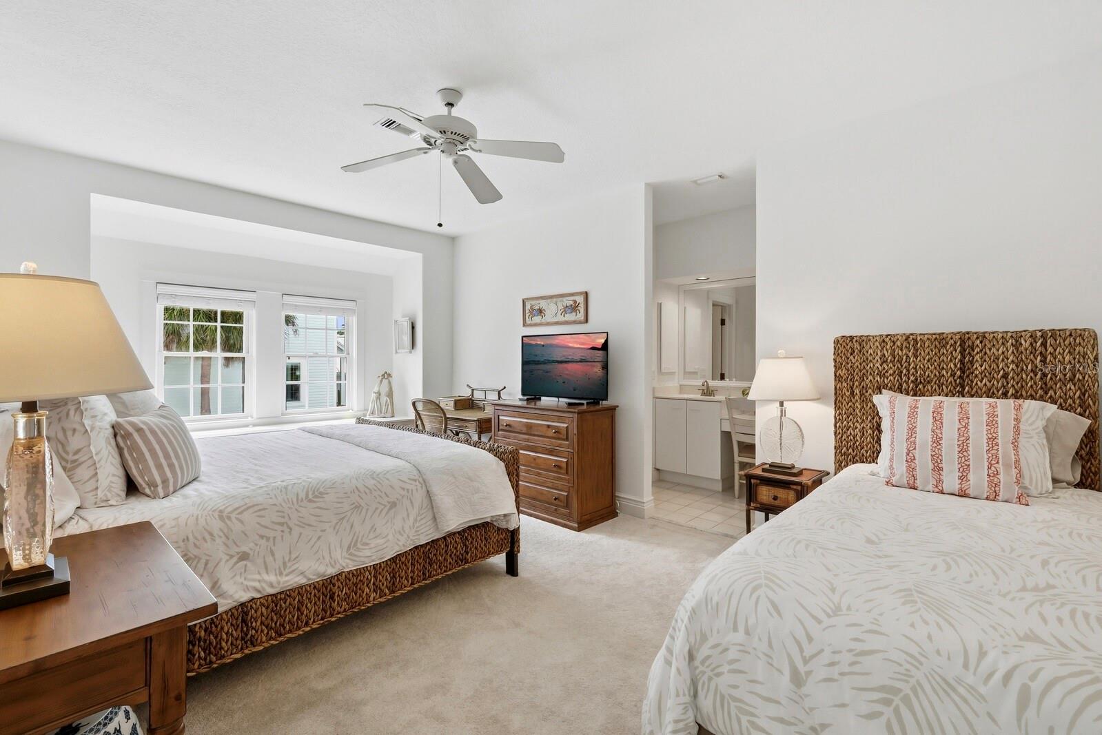 NORTH VILLAGE SUB - Residential