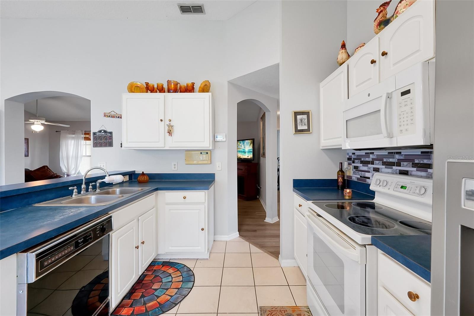 TRADITIONS SUB - Residential