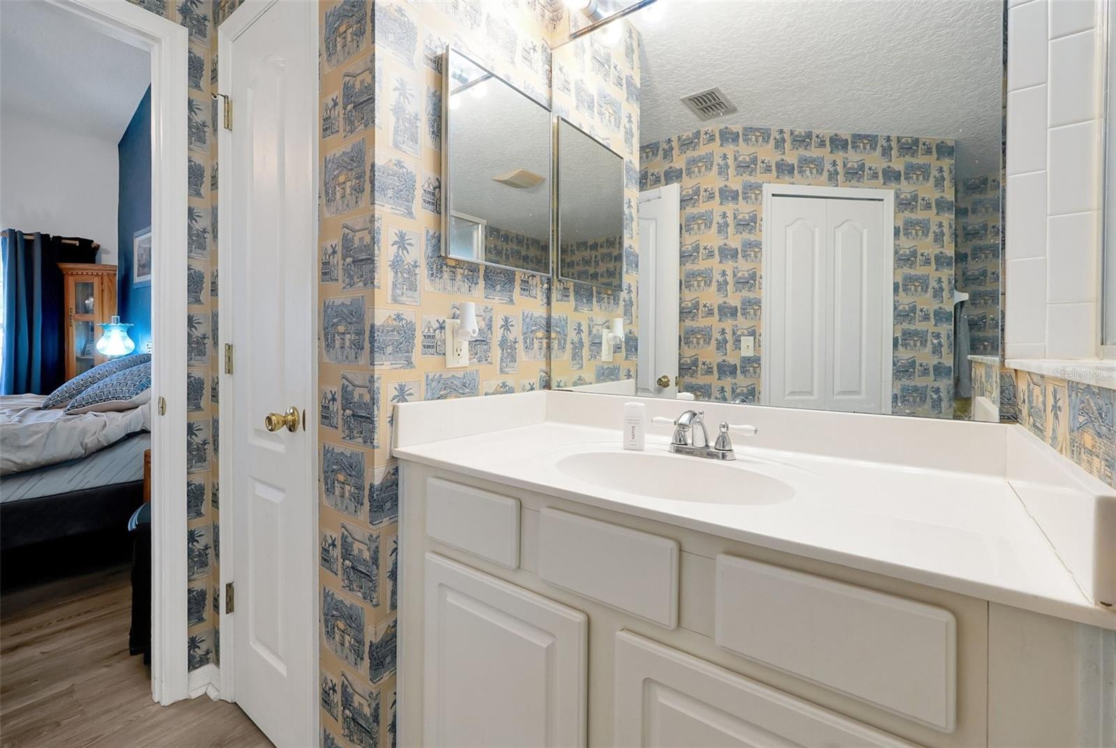 TRADITIONS SUB - Residential