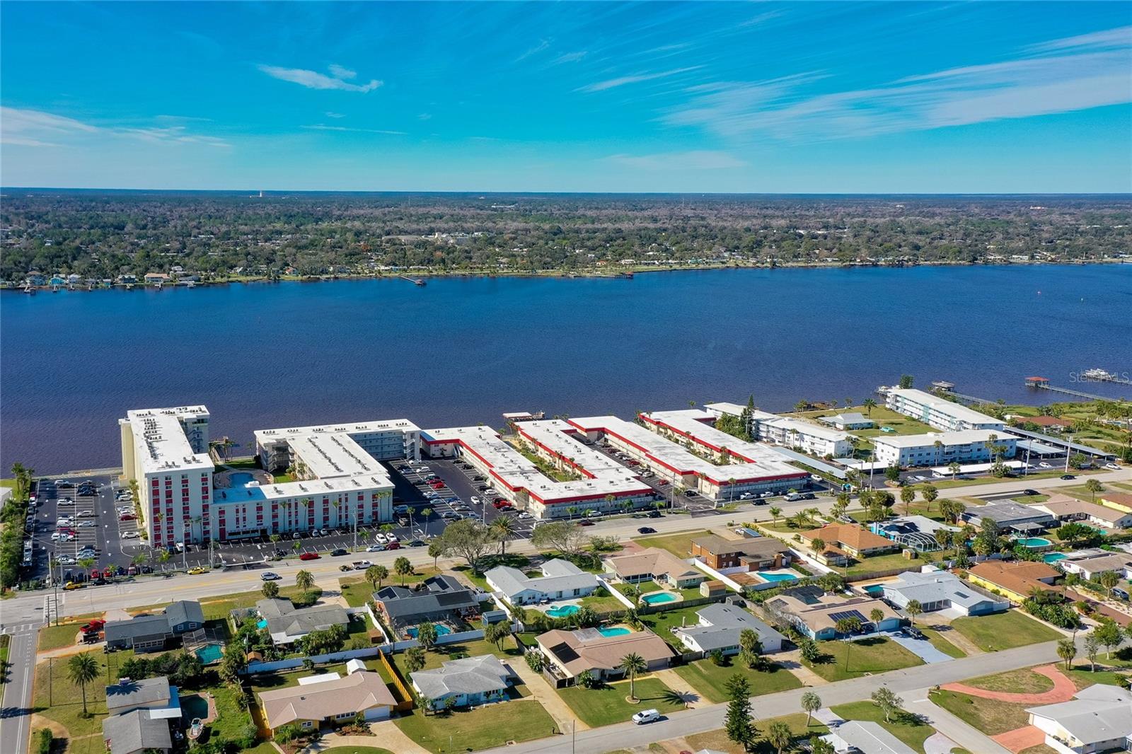 RIVERSIDE CONDO - Residential