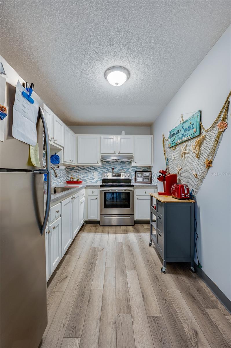 RIVERSIDE CONDO - Residential