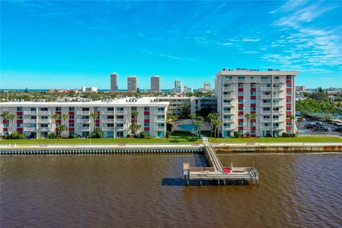 Photo of 2711 N Halifax Avenue #370, Daytona Beach, FL 32118 (MLS # V4946599)