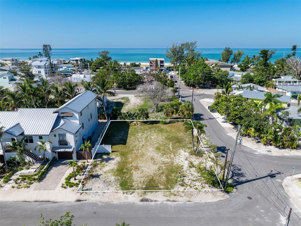 Photo of 607 Jacaranda Road, Anna Maria, FL 34216 (MLS # A4663851)