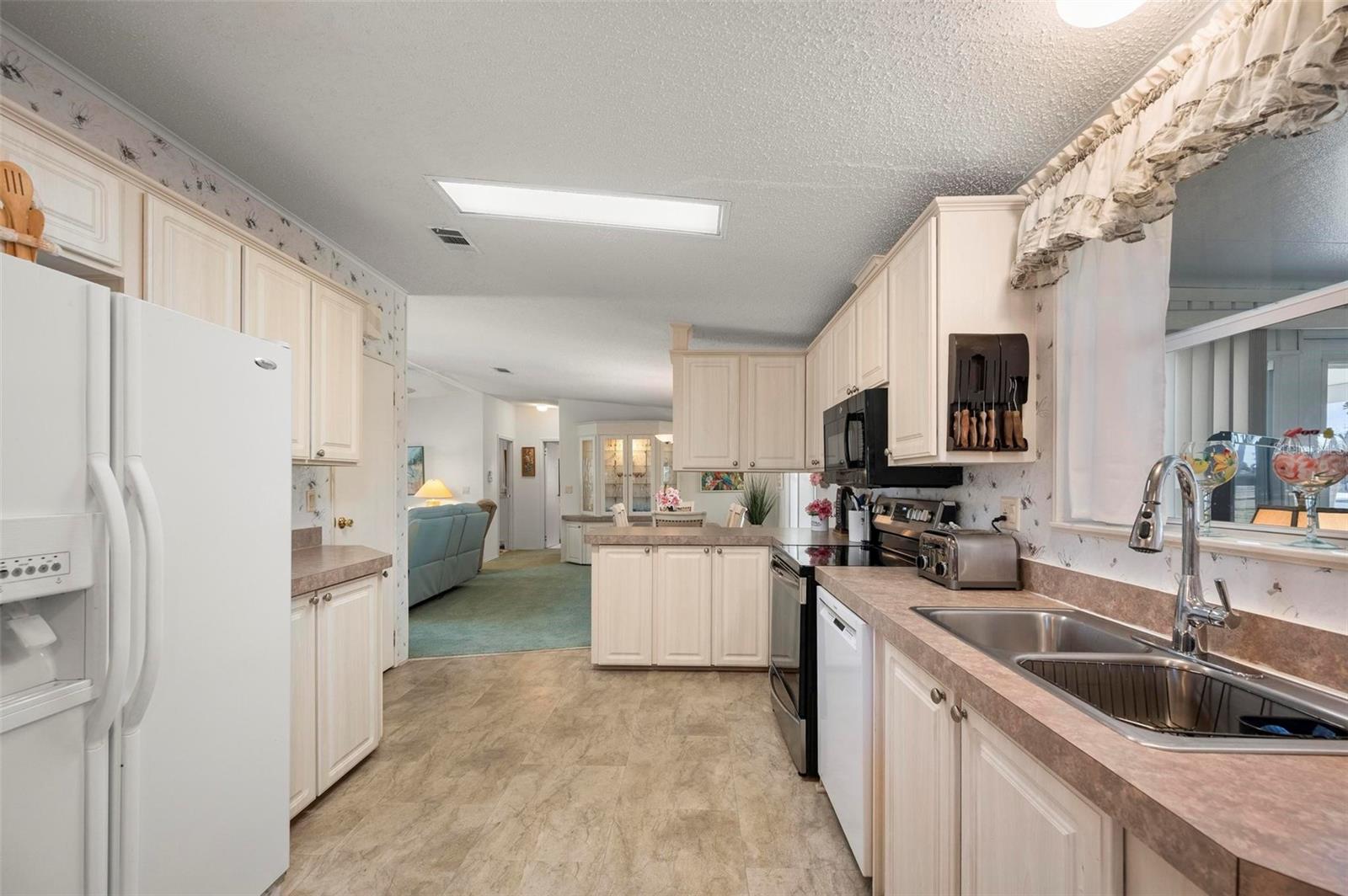 PORT CHARLOTTE VILLAGE - Residential