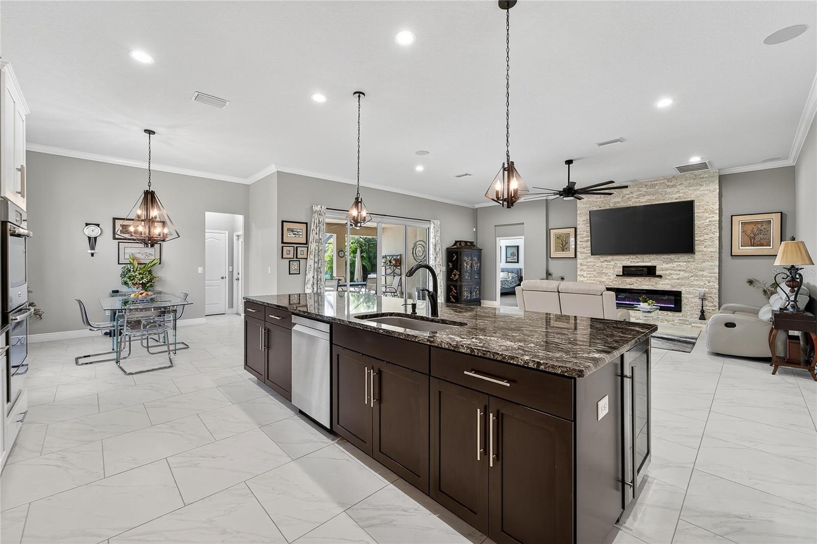 LUCAYA LAKE CLUB PH 2C - Residential