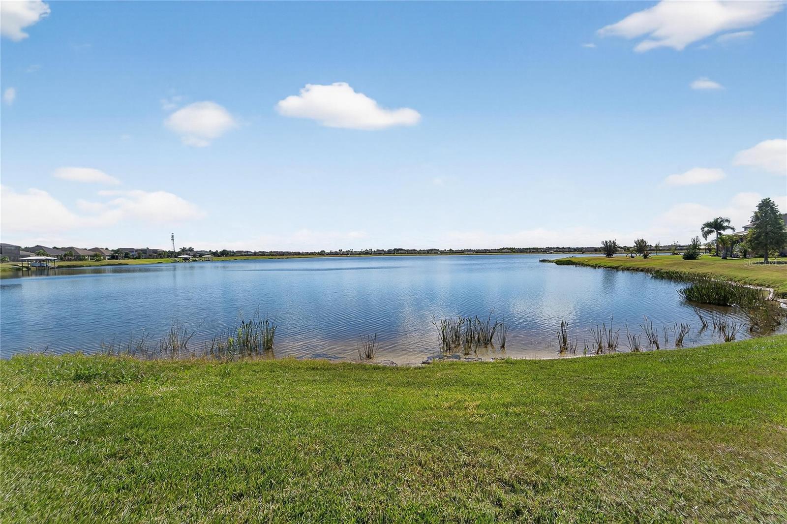 LUCAYA LAKE CLUB PH 2C - Residential