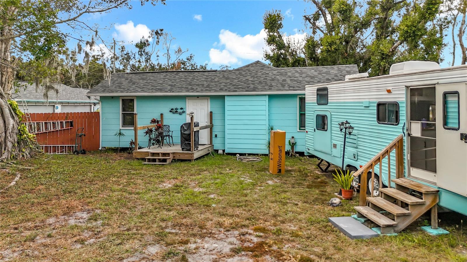 PALMETTO GOLF CORP - Residential