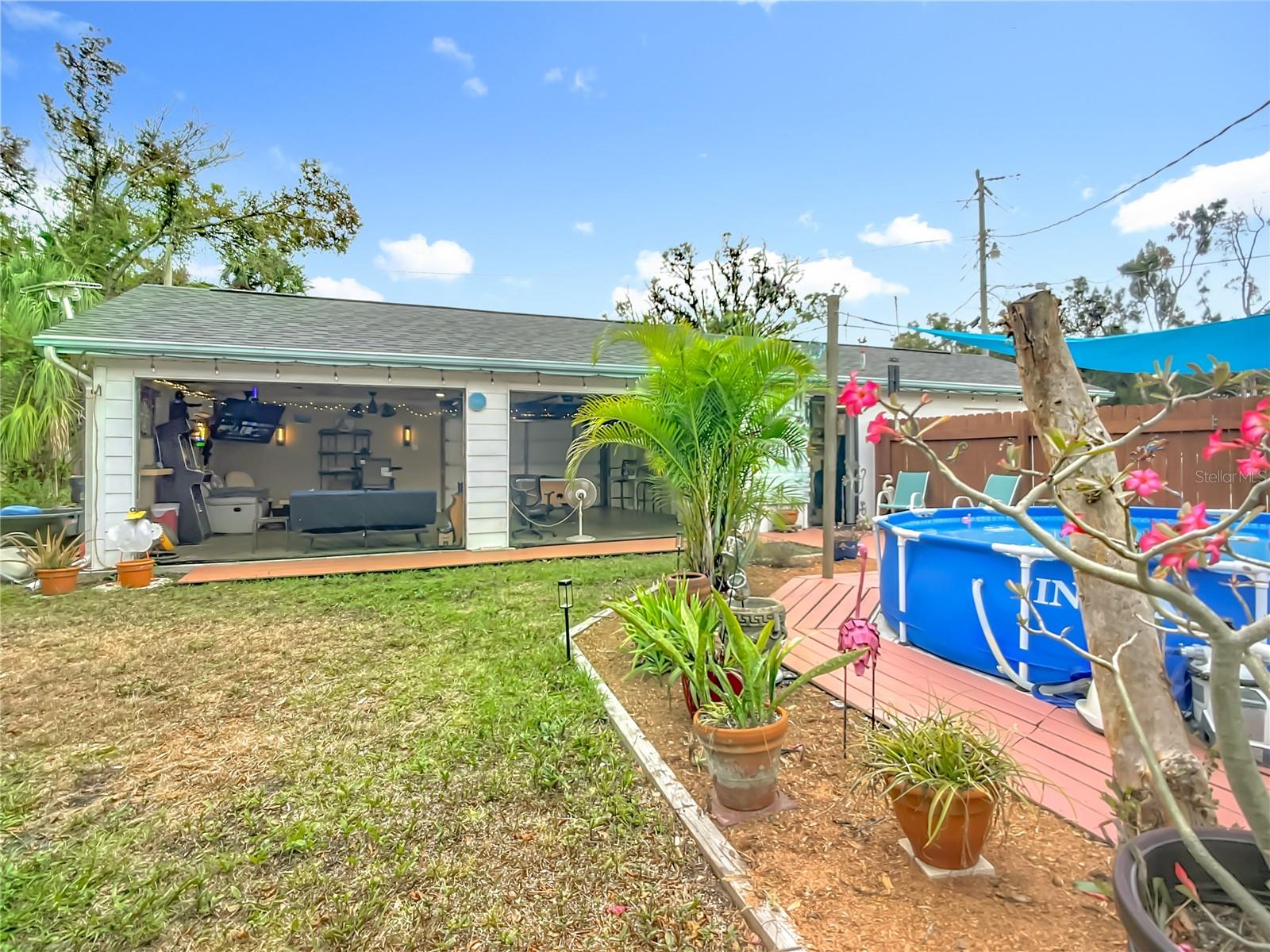 PALMETTO GOLF CORP - Residential