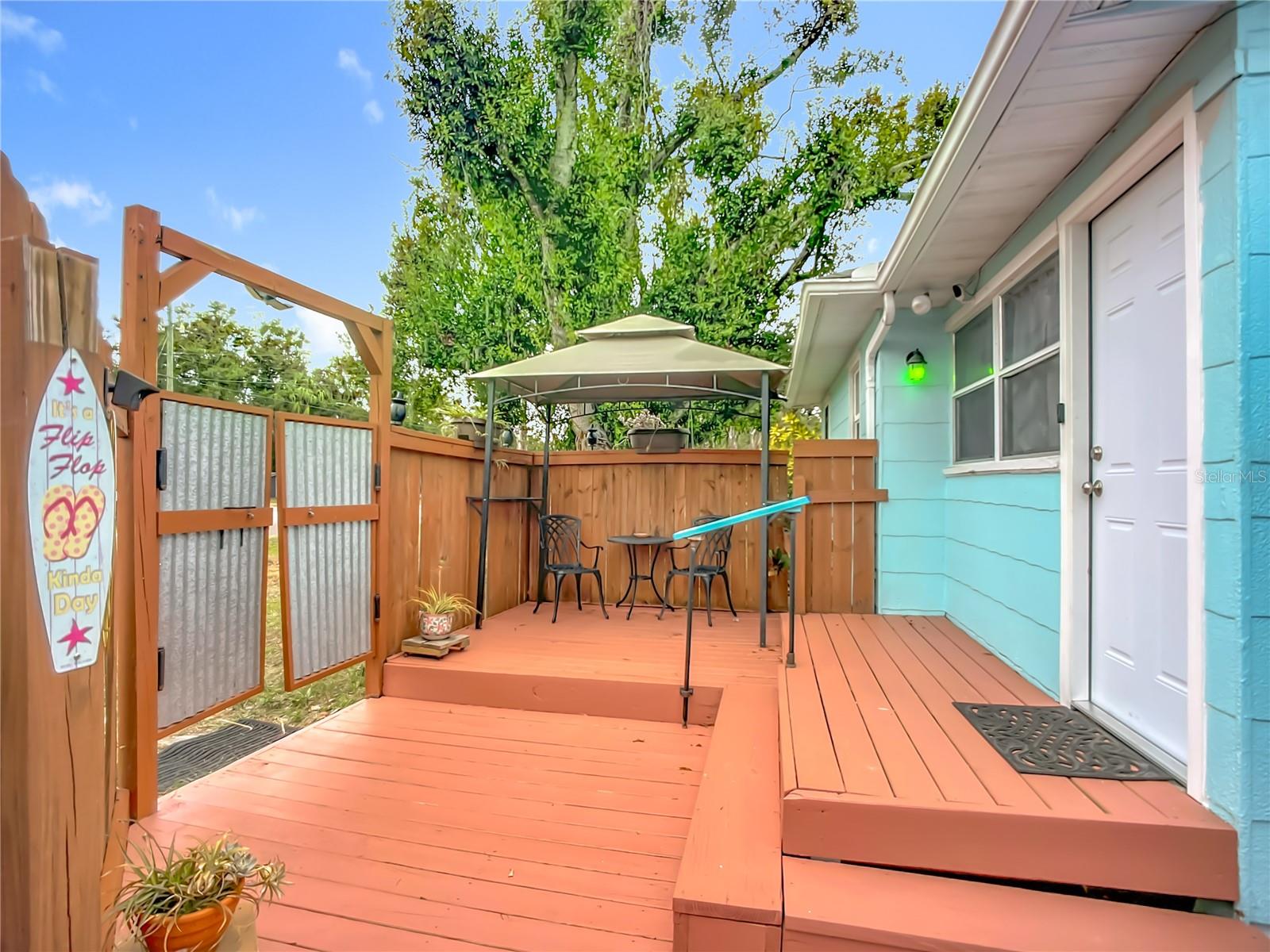 PALMETTO GOLF CORP - Residential