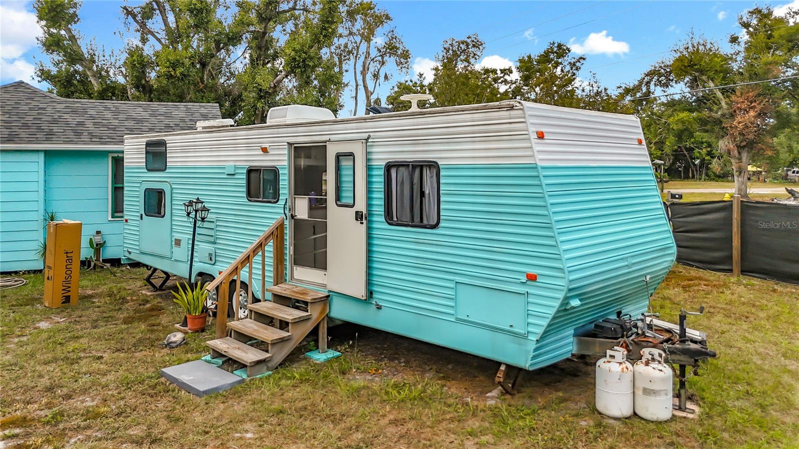 PALMETTO GOLF CORP - Residential