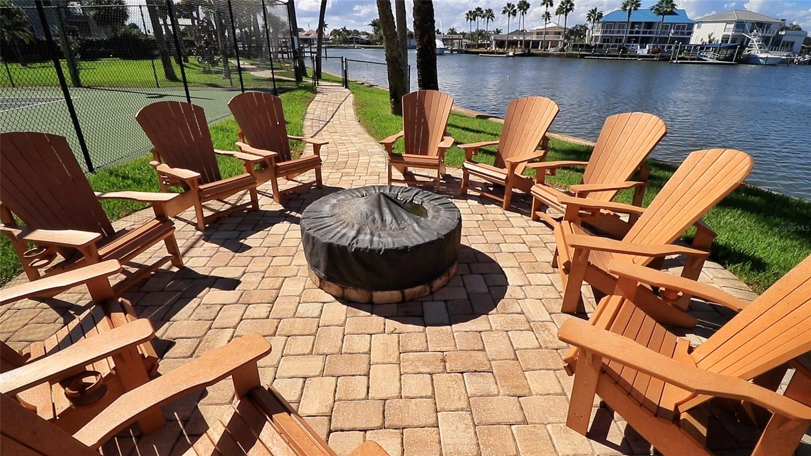 Diamond Head Point Condo - Residential