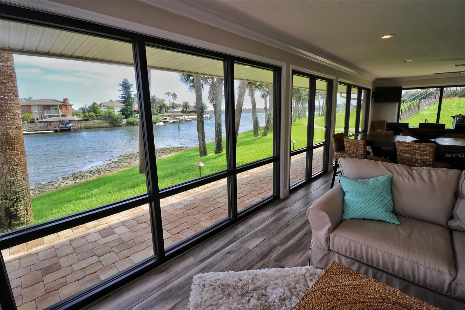 Diamond Head Point Condo - Residential