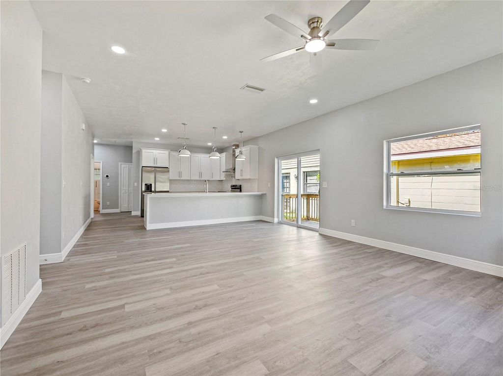 Photo of 444 Jefferson Street, Daytona Beach, FL 32114 (MLS # O6353383)