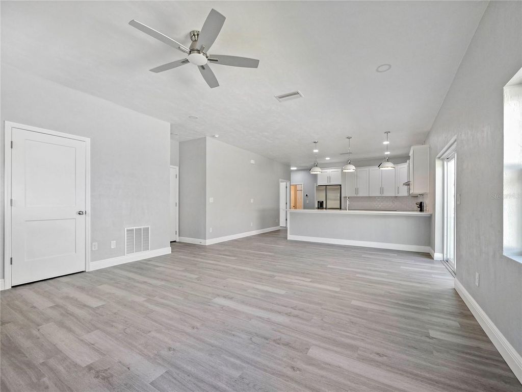 Photo of 444 Jefferson Street, Daytona Beach, FL 32114 (MLS # O6353383)