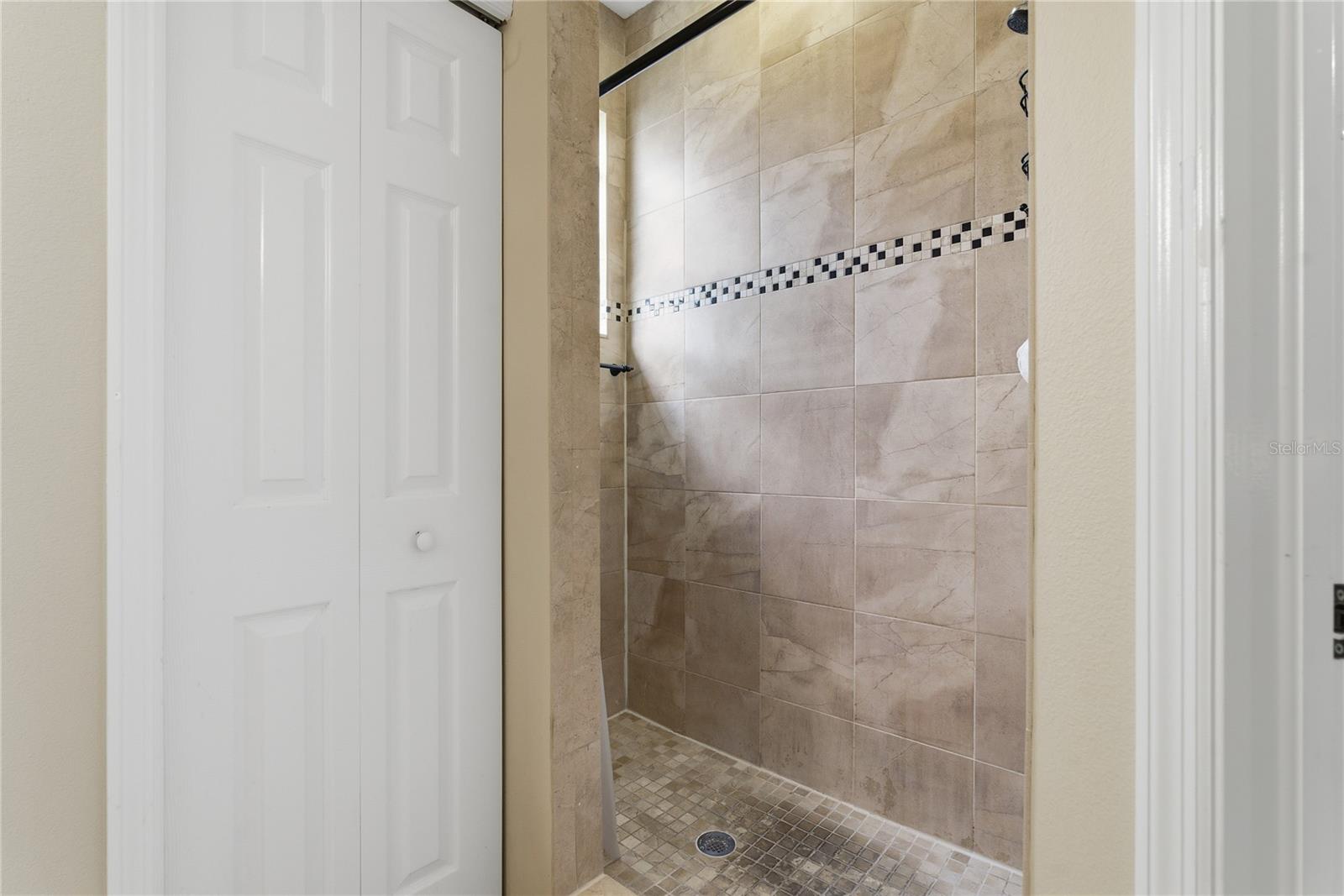 STONE RIDGE AT HIGHWOODS PRESERVE - Residential