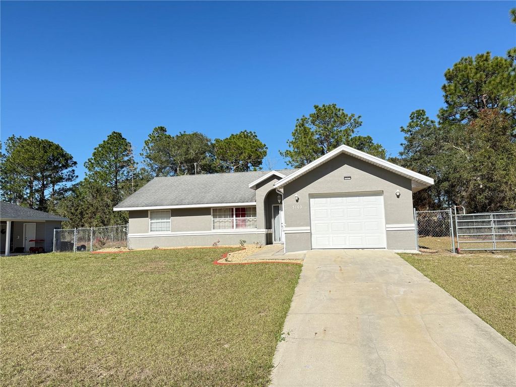 Photo of 5103 SW 154th Loop, Ocala, FL 34473 (MLS # OM715211)