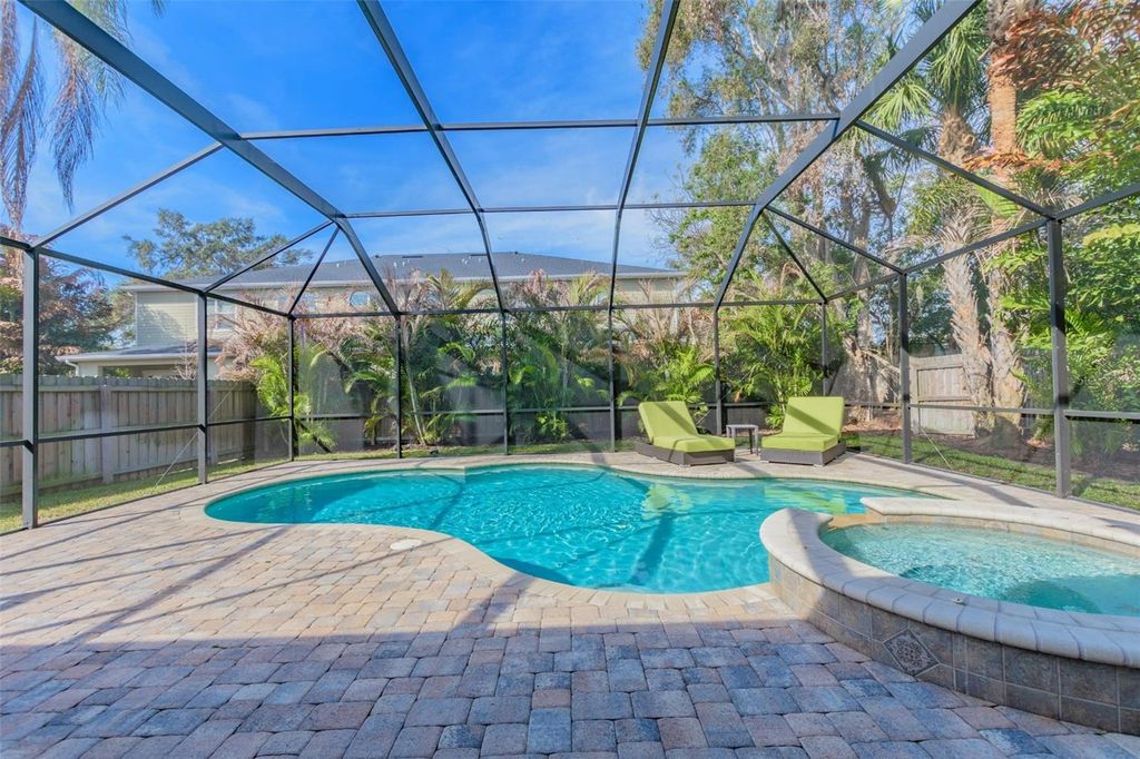 Photo of 407 S Tampania Avenue, Tampa, FL 33609 (MLS # TB8450034)