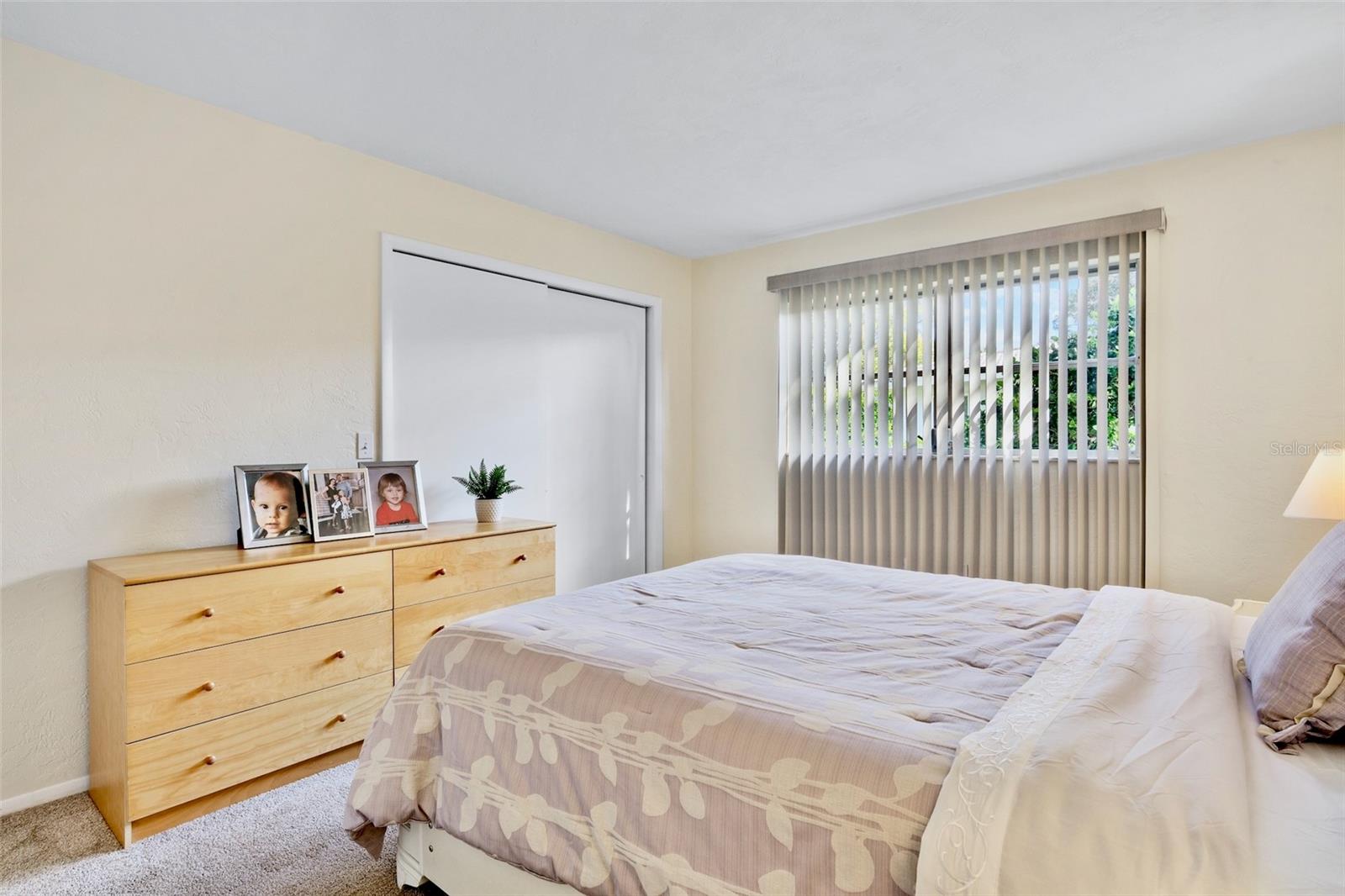 VILLAGE GREEN FOREST LAKE 14 - Residential