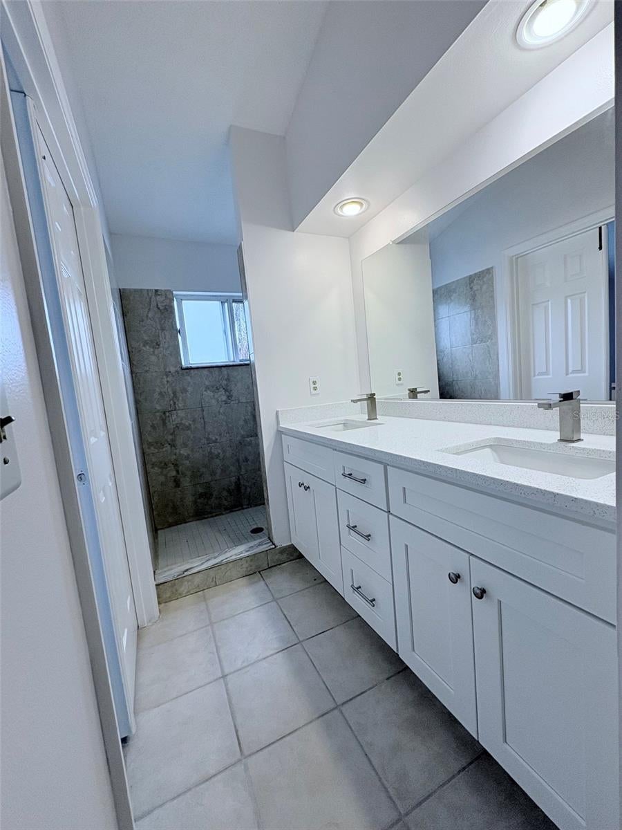 ALAFAYA WOODS PH 04 - Residential